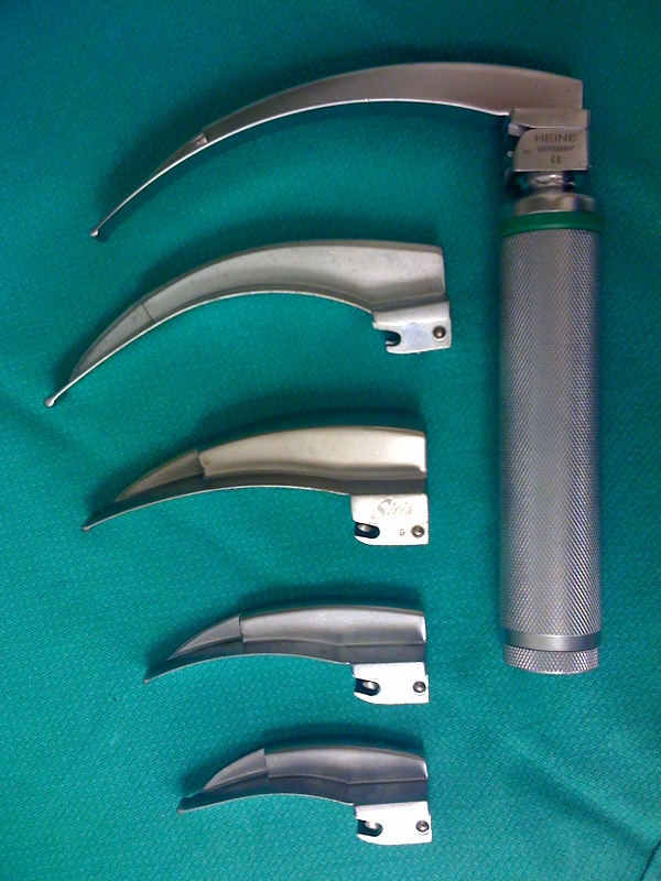 Laringoscopi (mànec + fulla)